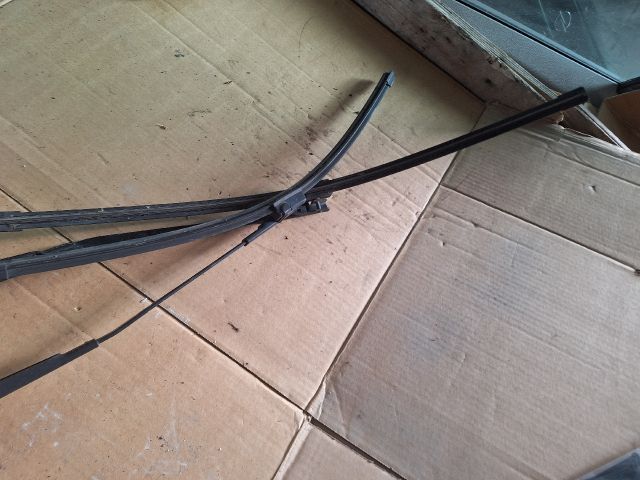 bontott RENAULT MODUS Első Ablaktörlő Kar