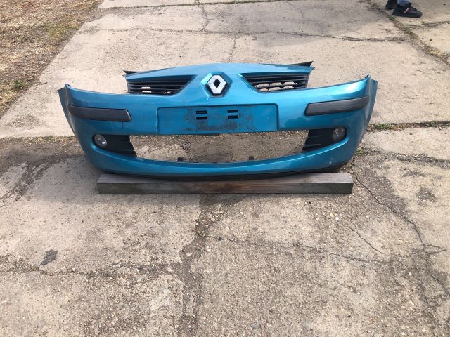 bontott RENAULT MODUS Első Lökhárító (Részeivel)