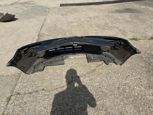 bontott RENAULT MODUS Első Lökhárító (Részeivel)