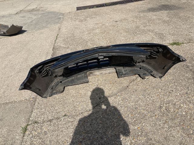 bontott RENAULT MODUS Első Lökhárító (Részeivel)