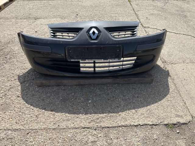 bontott RENAULT MODUS Első Lökhárító (Részeivel)