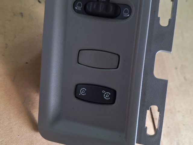 bontott RENAULT MODUS Fényszórómagasság Állító Kapcsoló