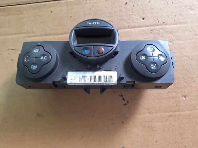 bontott RENAULT MODUS Fűtéskapcsoló (digit klímás)