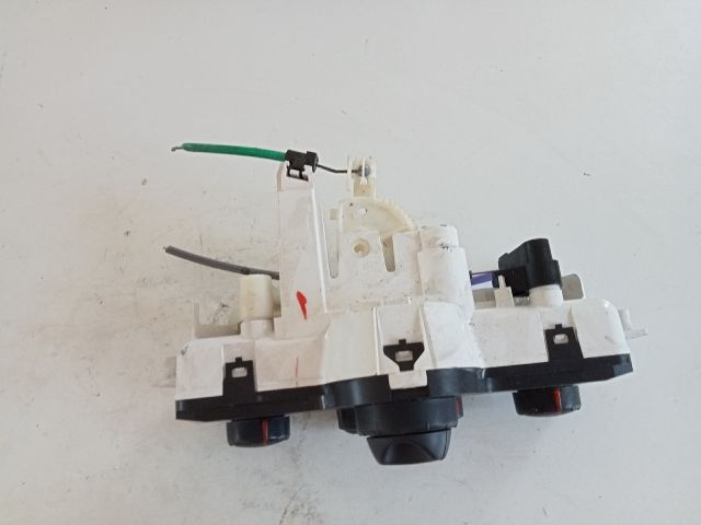 bontott RENAULT MODUS Fűtéskapcsoló (manuális klímás)