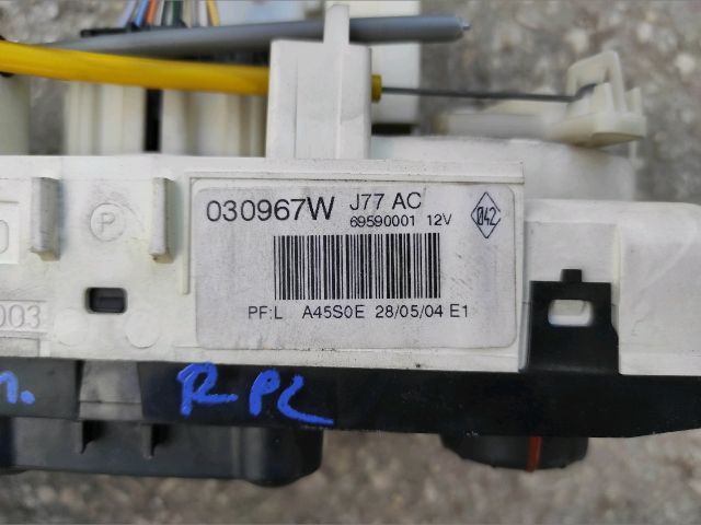 bontott RENAULT MODUS Fűtéskapcsoló (manuális klímás)