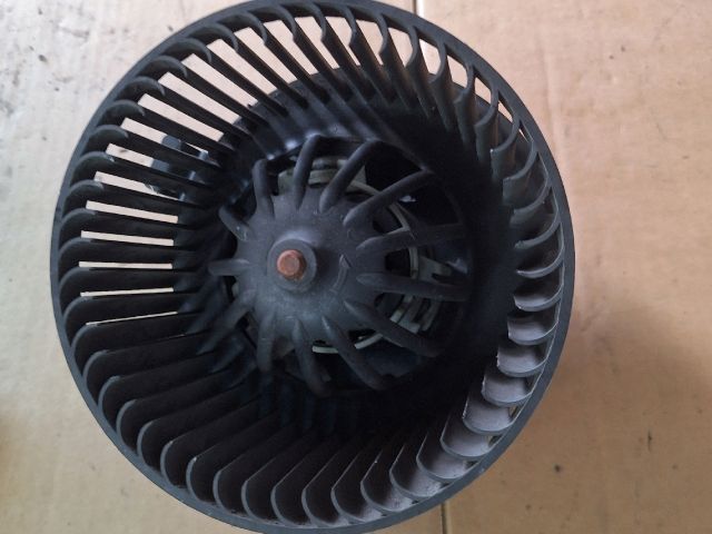 bontott RENAULT MODUS Fűtőmotor (Klímás)