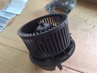 bontott RENAULT MODUS Fűtőmotor (Klímás)