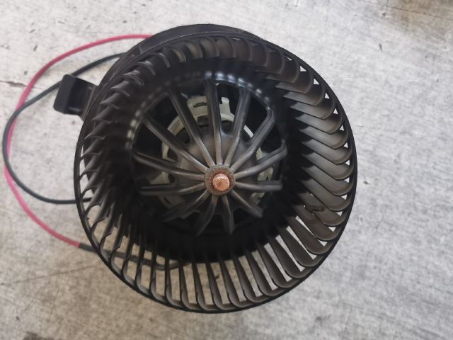 bontott RENAULT MODUS Fűtőmotor (Klímás)