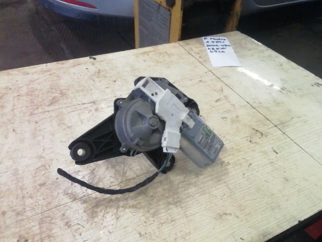 bontott RENAULT MODUS Hátsó Ablaktörlő Motor