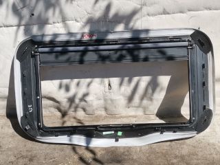 bontott RENAULT MODUS Hátsó középső Árnyékoló Roló