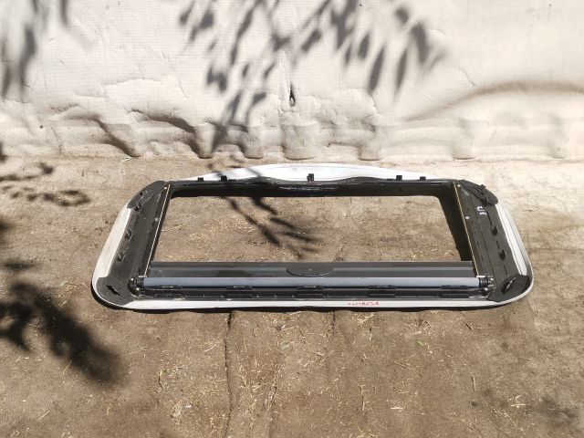 bontott RENAULT MODUS Hátsó középső Árnyékoló Roló