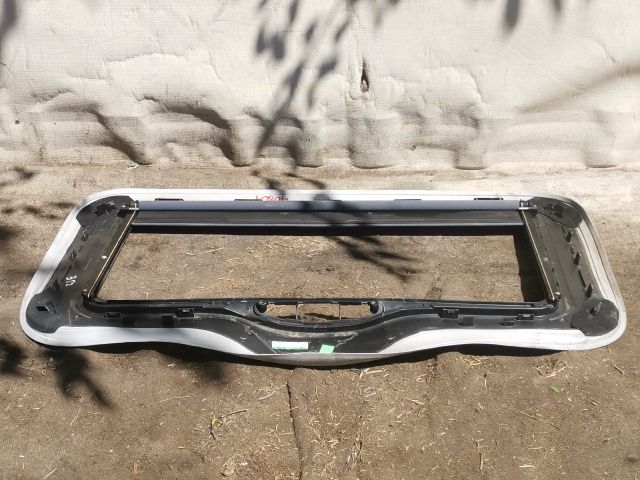 bontott RENAULT MODUS Hátsó középső Árnyékoló Roló