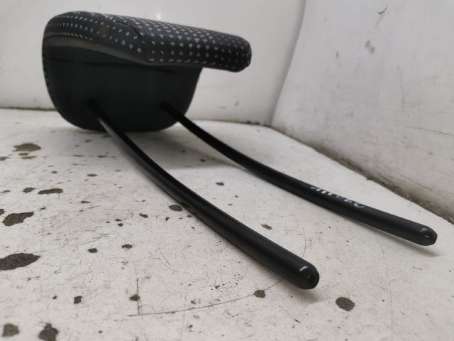 bontott RENAULT MODUS Hátsó középső Fejtámla