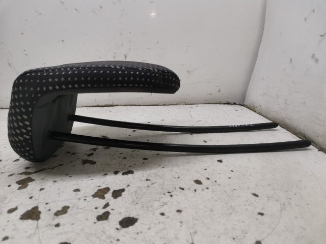 bontott RENAULT MODUS Hátsó középső Fejtámla