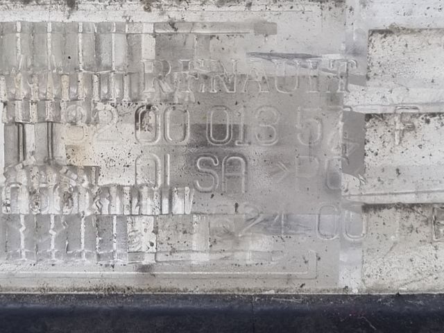 bontott RENAULT MODUS Hátsó Rendszámtábla Világítás