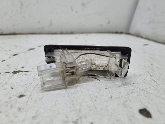 bontott RENAULT MODUS Hátsó Rendszámtábla Világítás