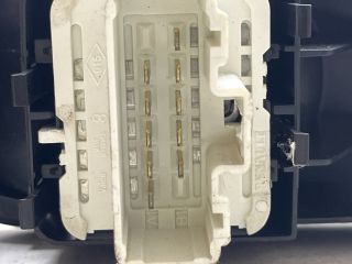 bontott RENAULT MODUS Jobb első Ablakemelő Kapcsoló