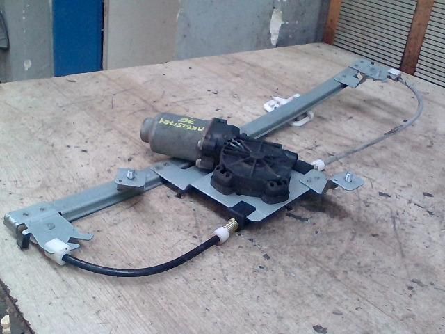 bontott RENAULT MODUS Jobb első Ablakemelő Szerkezet (Elektromos)