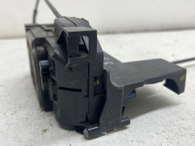 bontott RENAULT MODUS Jobb első Ajtózár