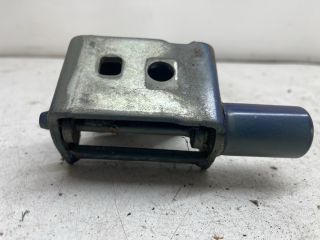 bontott RENAULT MODUS Jobb első Alsó Zsanér