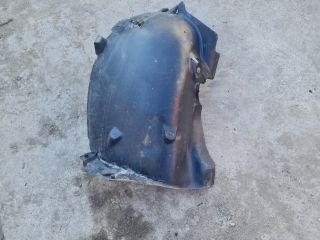 bontott RENAULT MODUS Jobb első Első Dobbetét (Kerékjárati, Műanyag)