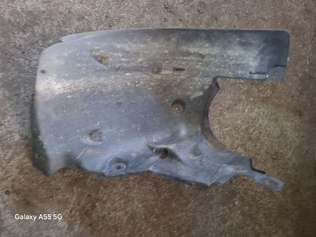 bontott RENAULT MODUS Jobb első Hátsó Dobbetét (Kerékjárati, Műanyag)