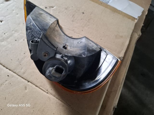 bontott RENAULT MODUS Jobb első Irányjelző