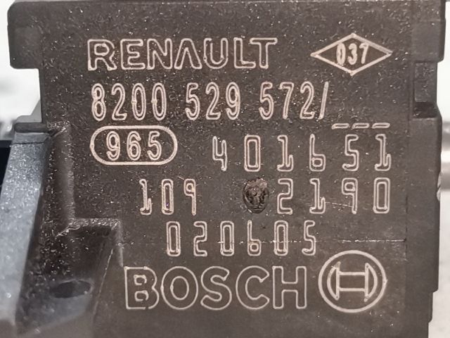 bontott RENAULT MODUS Jobb első Oldal Ütközés Érzékelő