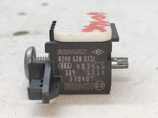 bontott RENAULT MODUS Jobb első Oldal Ütközés Érzékelő