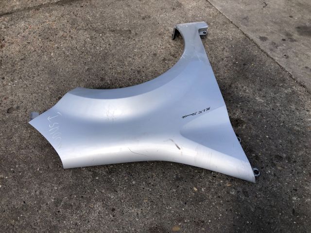 bontott RENAULT MODUS Jobb első Sárvédő