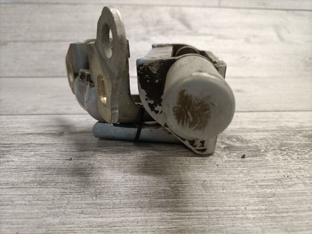 bontott RENAULT MODUS Jobb első Zsanér