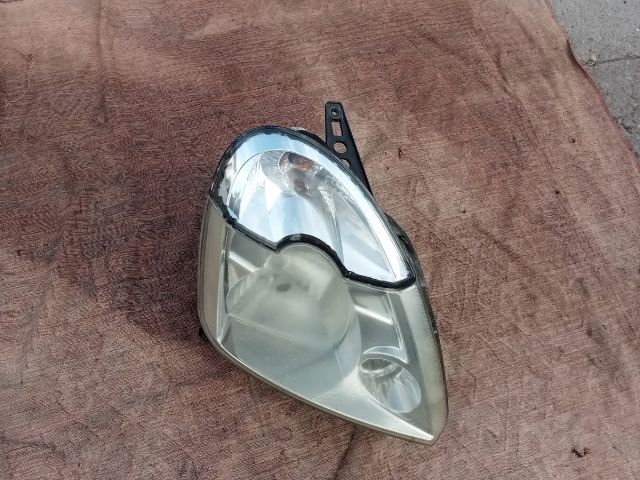 bontott RENAULT MODUS Jobb Fényszóró