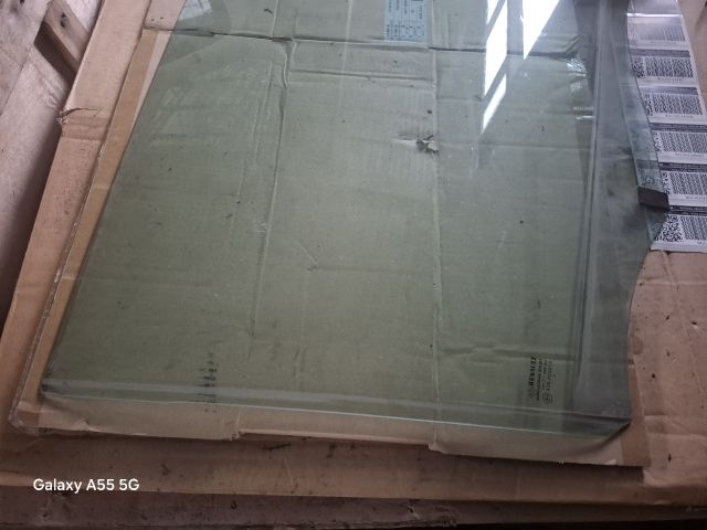 bontott RENAULT MODUS Jobb hátsó Ablak