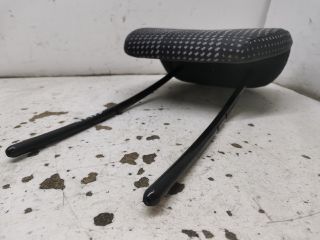 bontott RENAULT MODUS Jobb hátsó Fejtámla