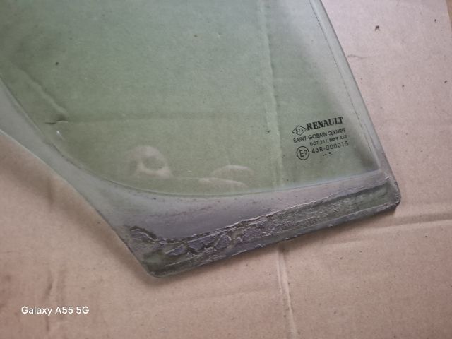bontott RENAULT MODUS Jobb hátsó Fixüveg (Ajtóban)