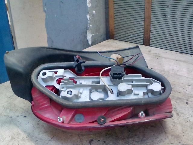 bontott RENAULT MODUS Jobb Hátsó Lámpa