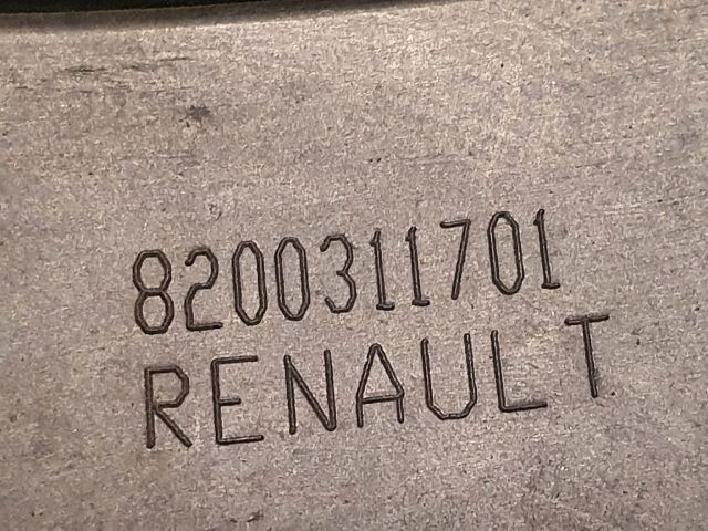 bontott RENAULT MODUS Jobb Ködlámpa Rács