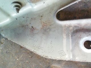 bontott RENAULT MODUS Jobb Sárvédő Oldaltartó