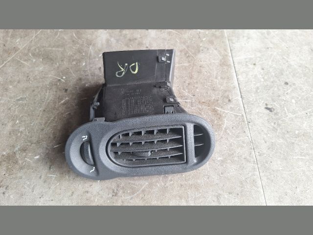 bontott RENAULT MODUS Jobb Szellőző