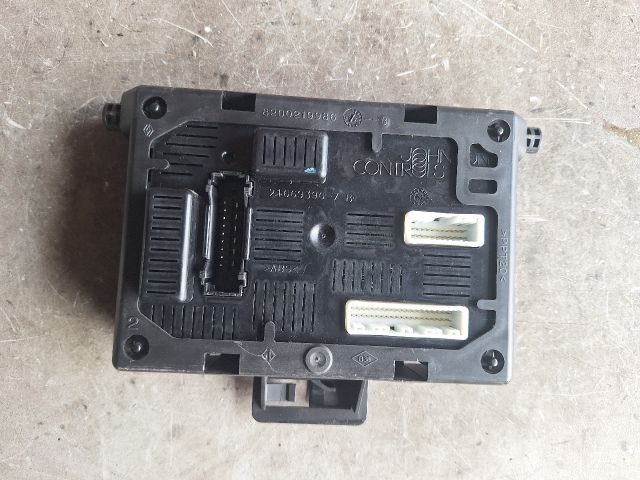 bontott RENAULT MODUS Komfort Elektronika