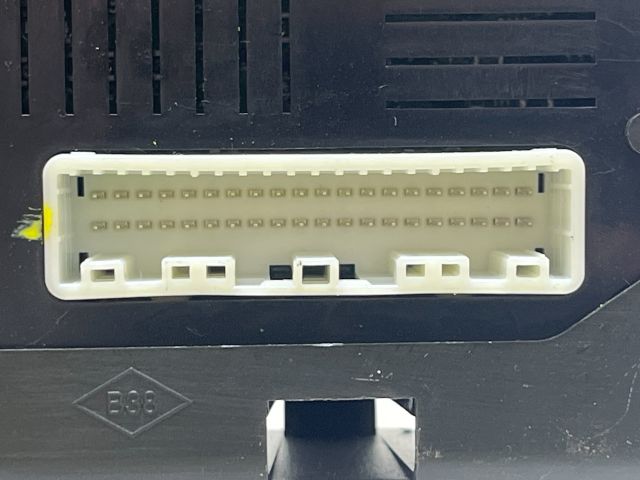 bontott RENAULT MODUS Komfort Elektronika