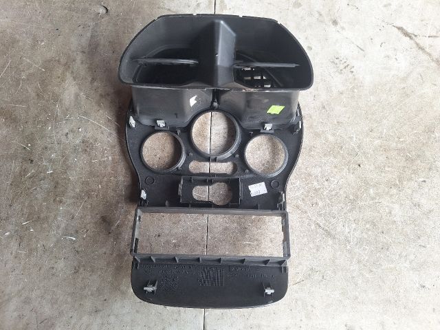 bontott RENAULT MODUS Középső Szellőző