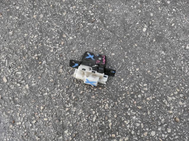 bontott RENAULT MODUS Központizár Motor Csomagtérajtó