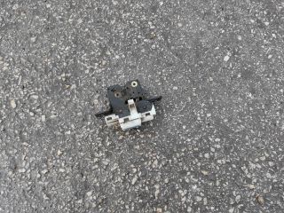 bontott RENAULT MODUS Központizár Motor Csomagtérajtó