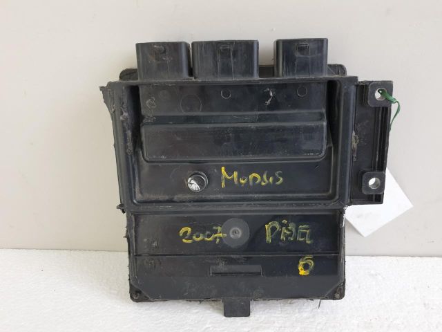 bontott RENAULT MODUS Motorvezérlő