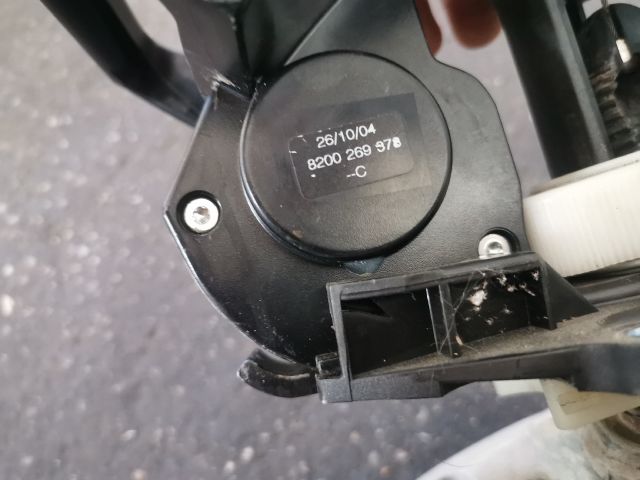 bontott RENAULT MODUS Pótkerék Rögzítő