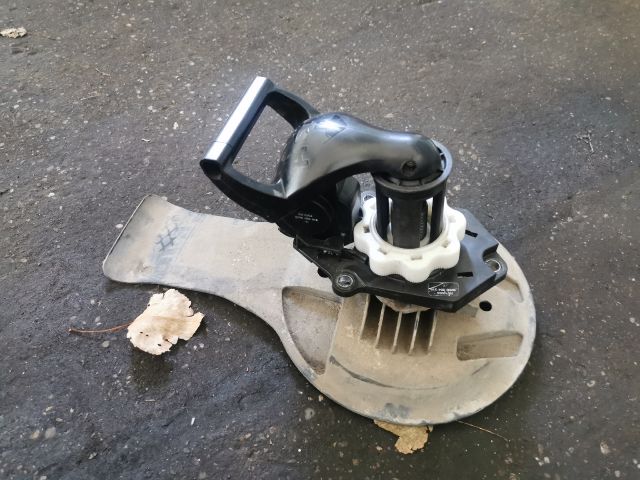 bontott RENAULT MODUS Pótkerék Rögzítő