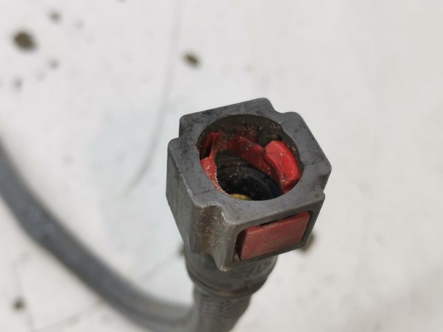 bontott RENAULT MODUS Üzemanyagcső