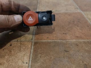 bontott RENAULT MODUS Vészvillogó Kapcsoló