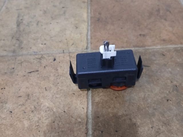 bontott RENAULT MODUS Vészvillogó Kapcsoló